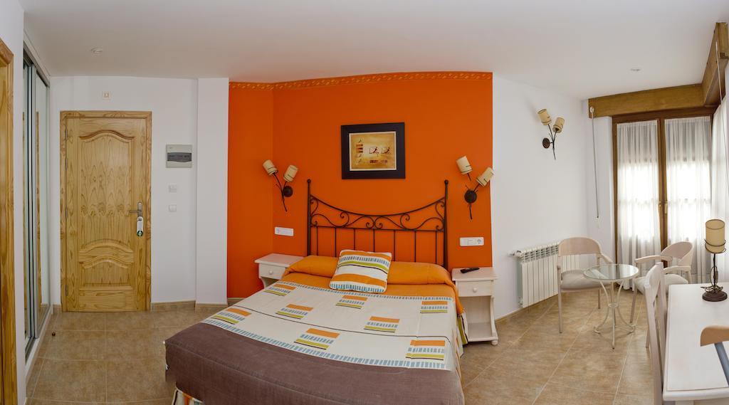 Hotel Rural La Corte de los Pinares Vinuesa Exterior foto