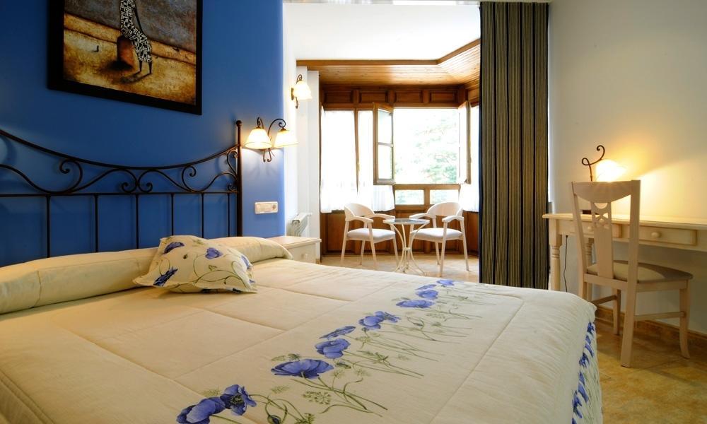 Hotel Rural La Corte de los Pinares Vinuesa Habitación foto
