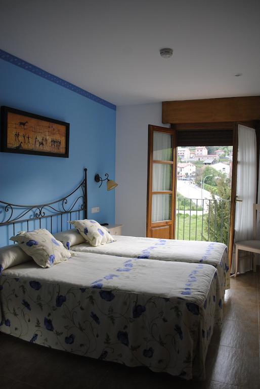 Hotel Rural La Corte de los Pinares Vinuesa Habitación foto